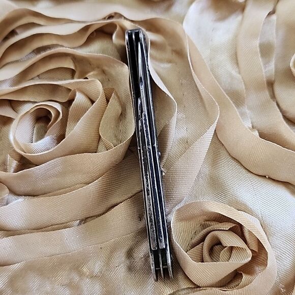 Victorian era Fruit & Nut Knife - Picture 8 of 10